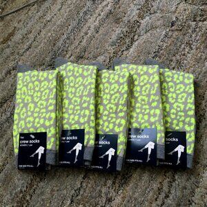 GAP 1 animal print pair of socks - NWT